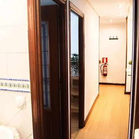 Moma Meanas Centro *