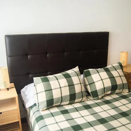 Moma Meanas Centro דירה אבילס